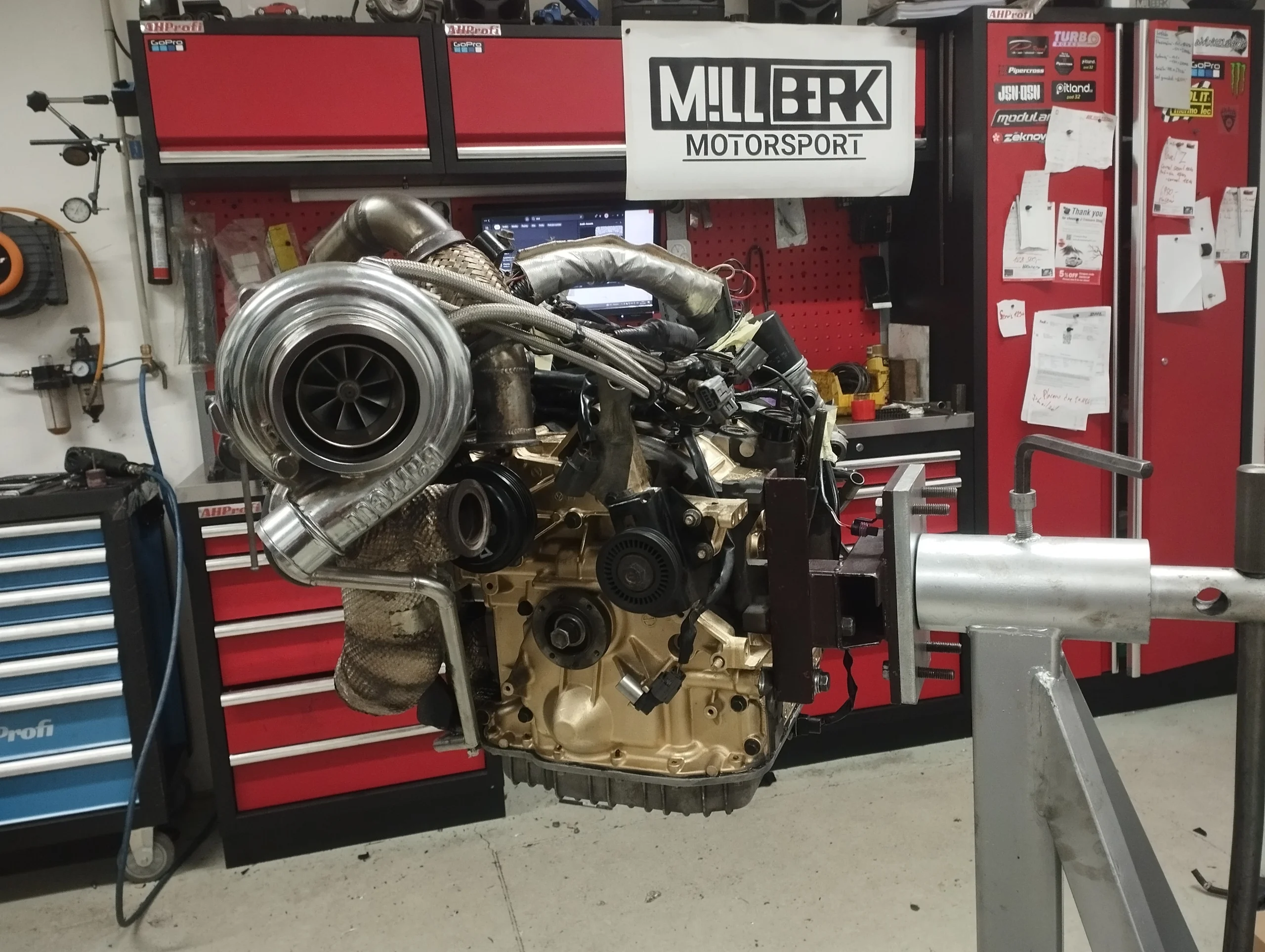 Turbo Wanklův motor